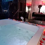 Jacuzzi Przy Plazy - Apartamento *
