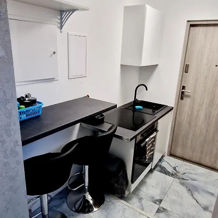 Jacuzzi Przy Plazy - *