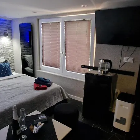 Jacuzzi Przy Plazy - Appartement