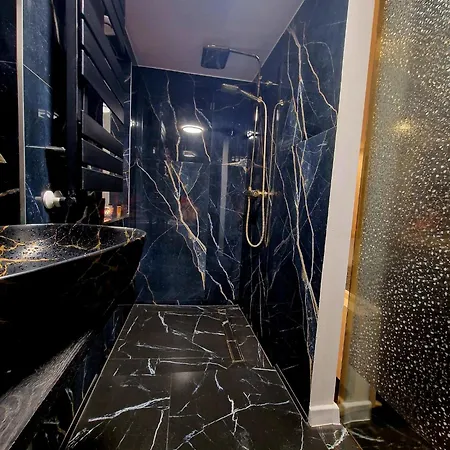 Jacuzzi Przy Plazy - Apartment Kolobrzeg