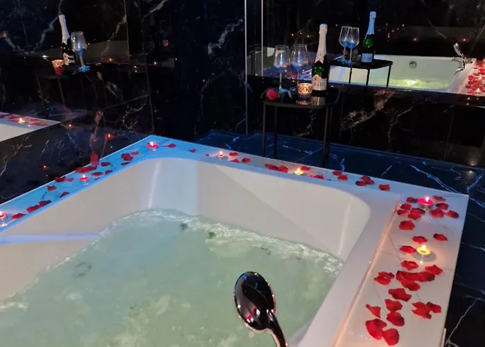 Jacuzzi Przy Plazy - *